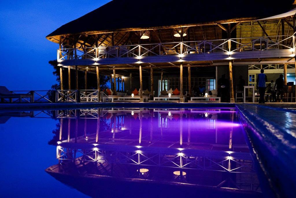 Pili Pili Boutique Hotel キガリ エクステリア 写真