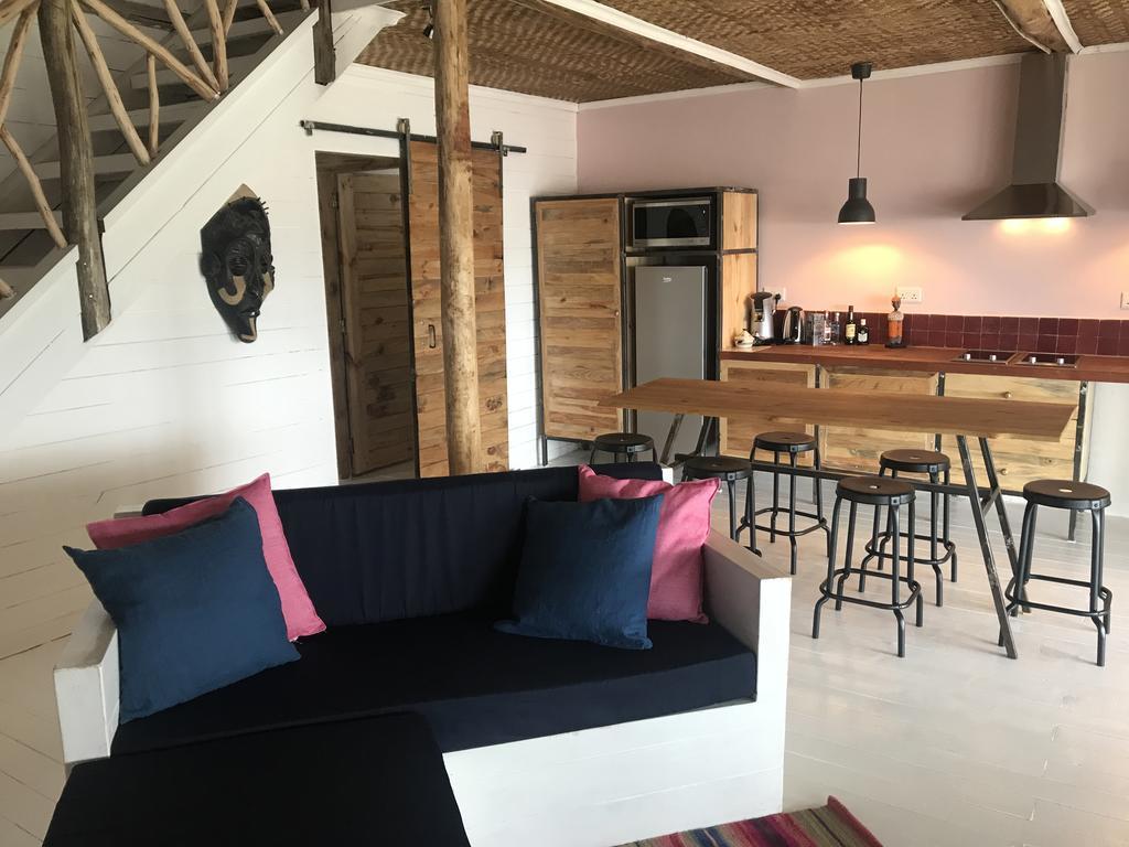 Pili Pili Boutique Hotel キガリ エクステリア 写真