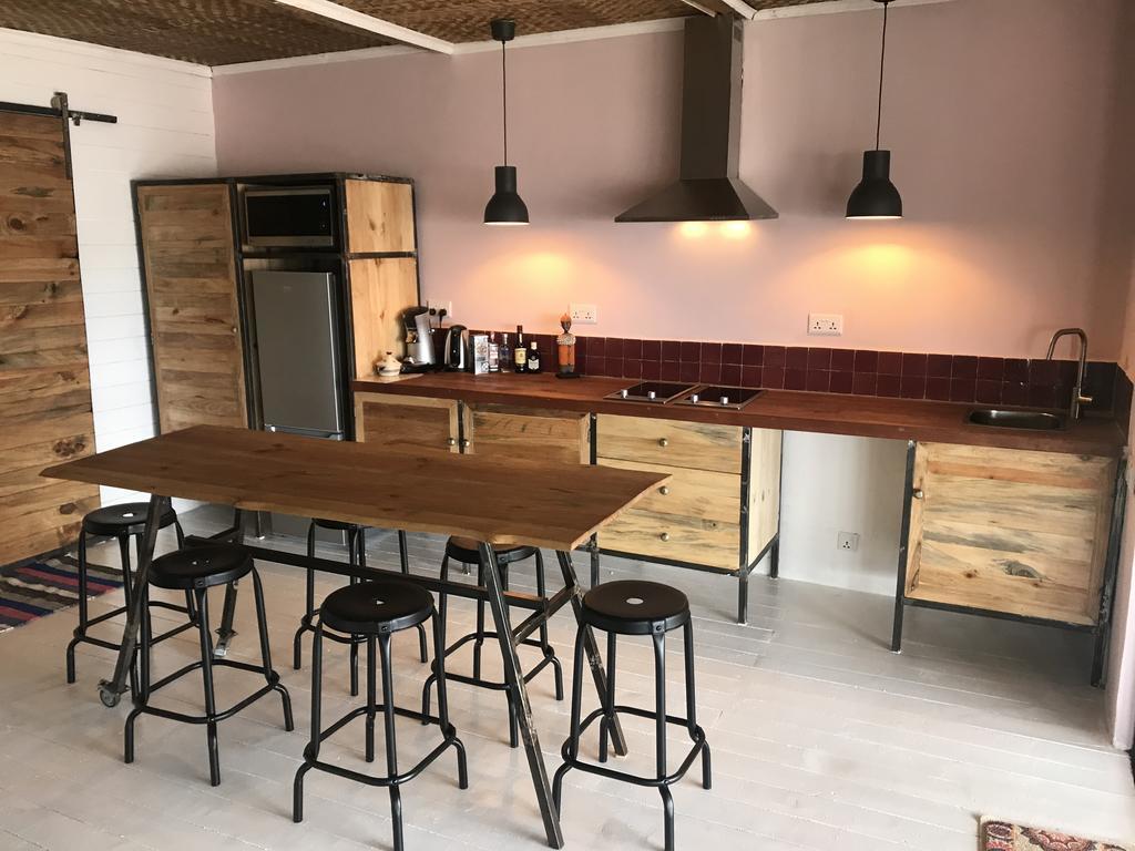 Pili Pili Boutique Hotel キガリ エクステリア 写真