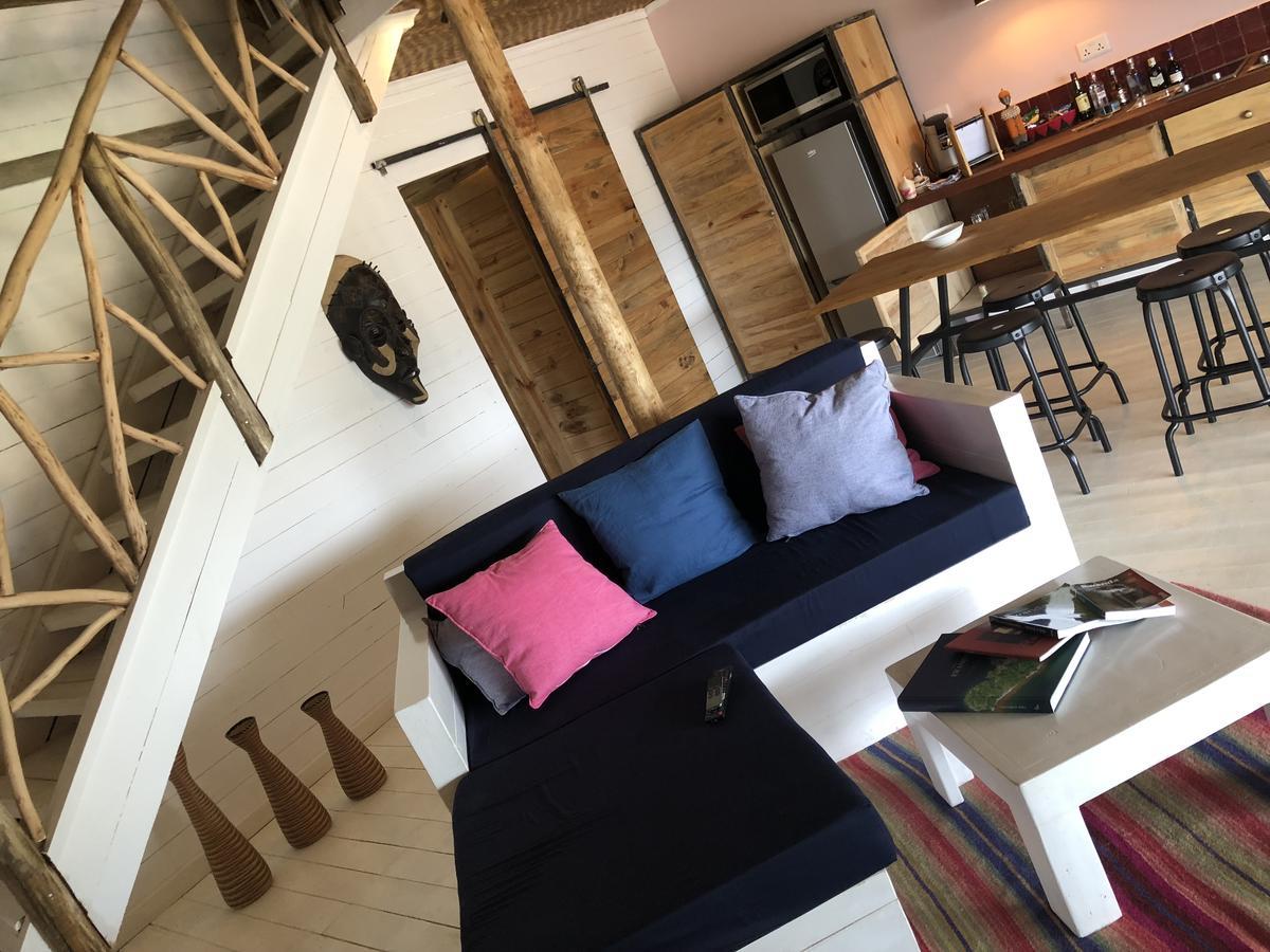 Pili Pili Boutique Hotel キガリ エクステリア 写真