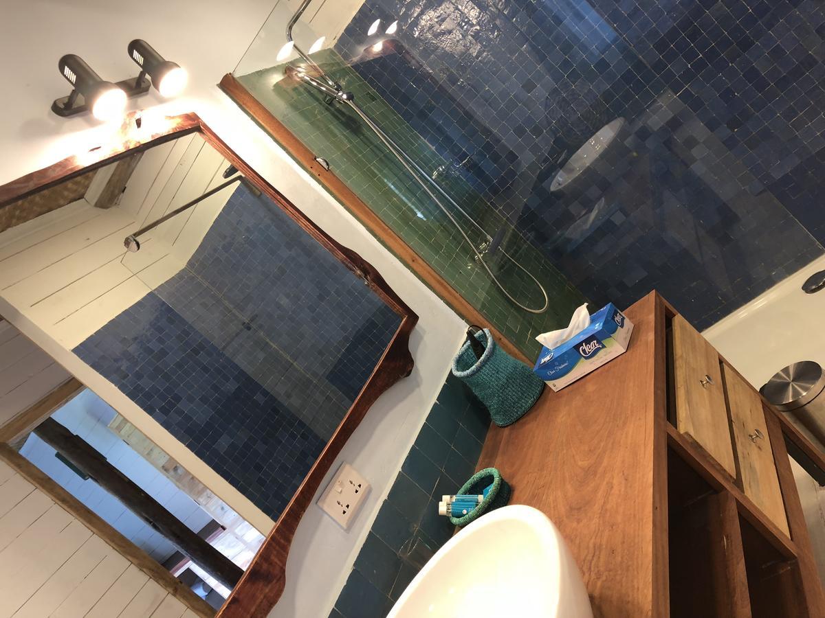 Pili Pili Boutique Hotel キガリ エクステリア 写真