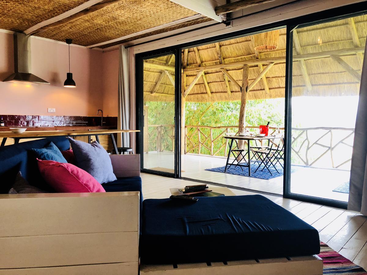 Pili Pili Boutique Hotel キガリ エクステリア 写真