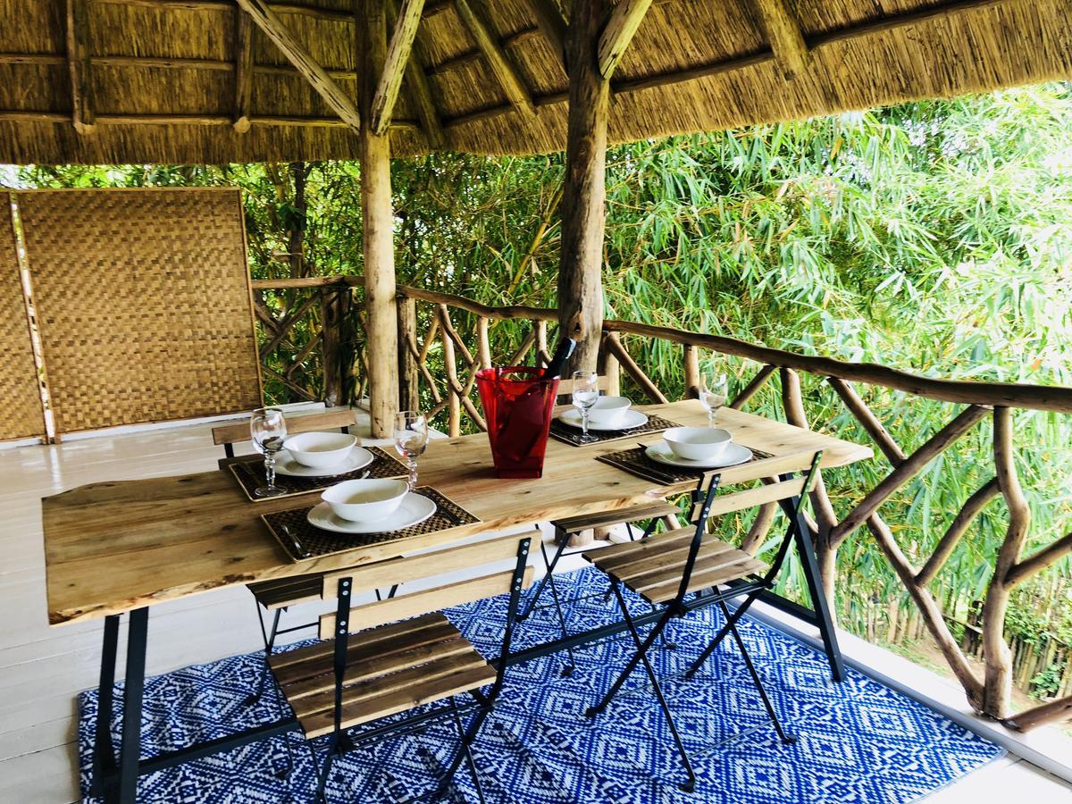 Pili Pili Boutique Hotel キガリ エクステリア 写真